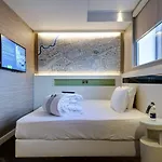 Hub Hub By Premier Inn London City Bank